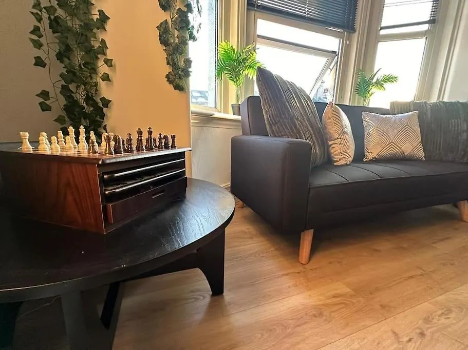 The Ivy Rooms Brighton Apartment